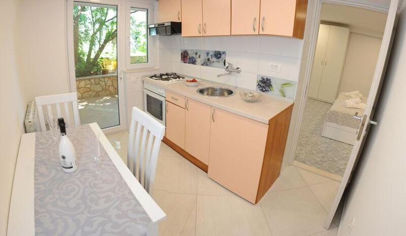 חוואר Apartments Majic 2 מראה חיצוני תמונה