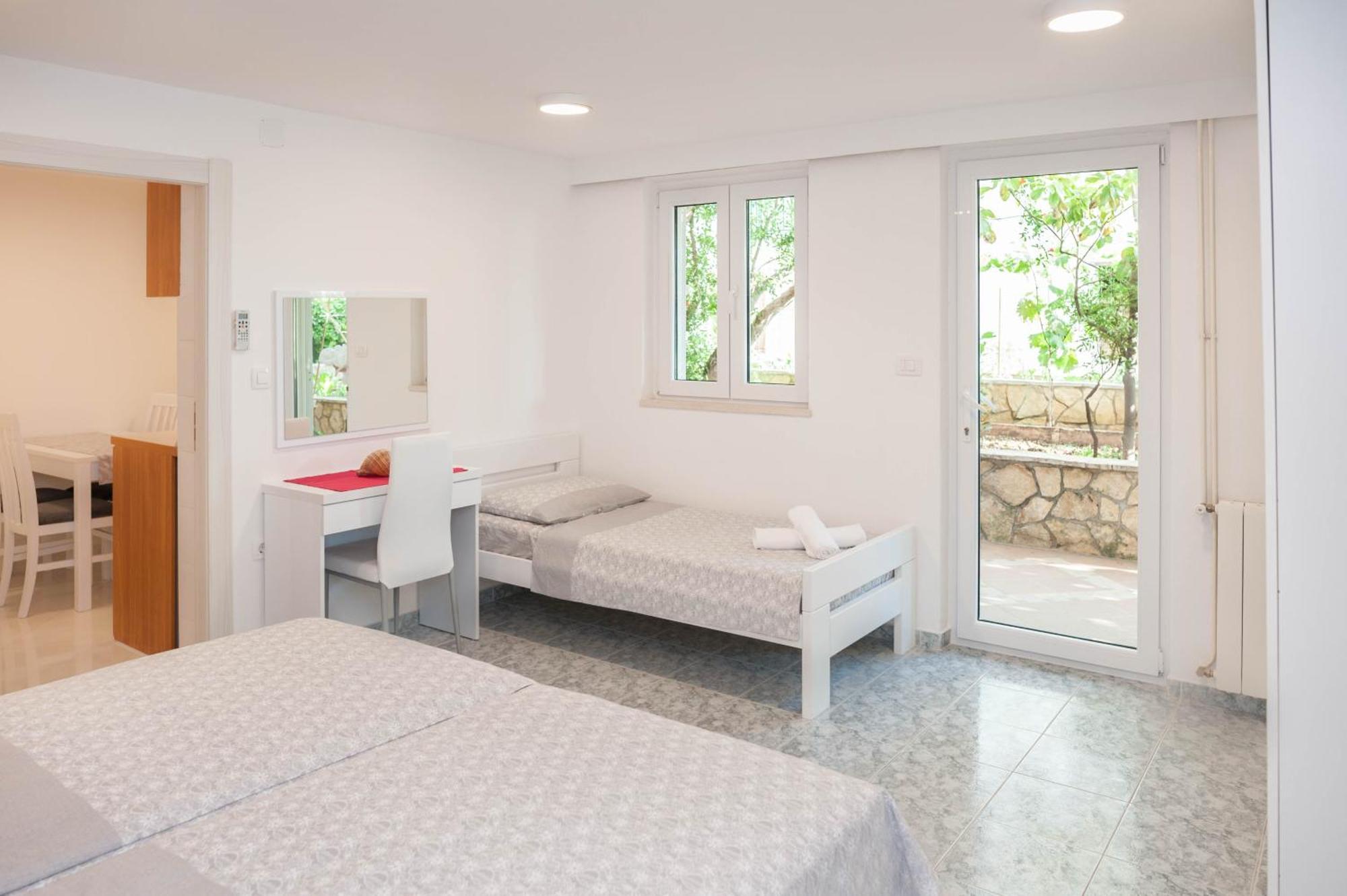 חוואר Apartments Majic 2 מראה חיצוני תמונה